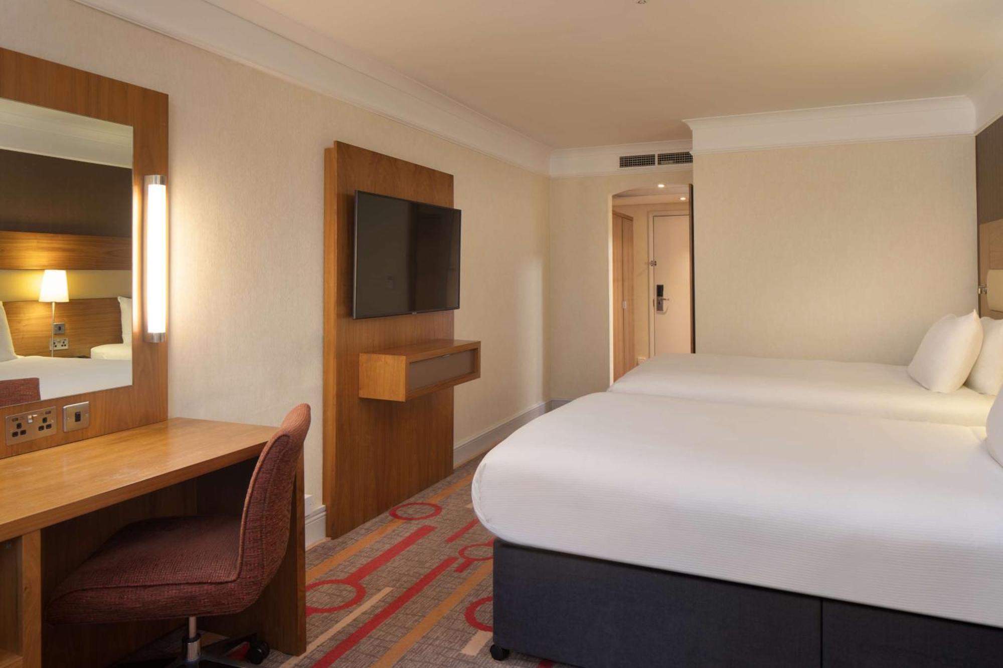Orida Hotels Newbury Newbury  Extérieur photo
